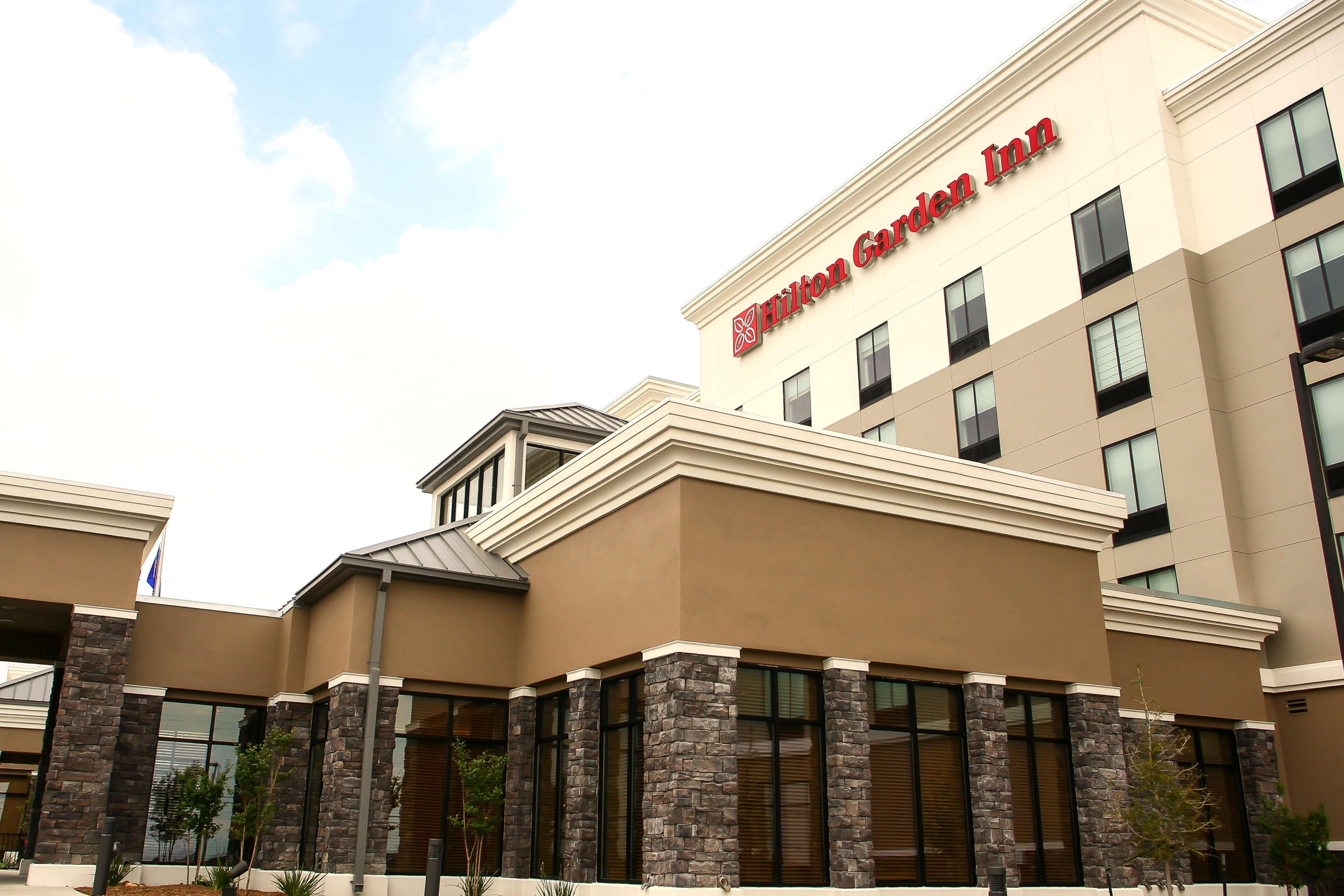 Hilton Garden Inn San Antonio-Live Oak Conference Center Exterior photo
